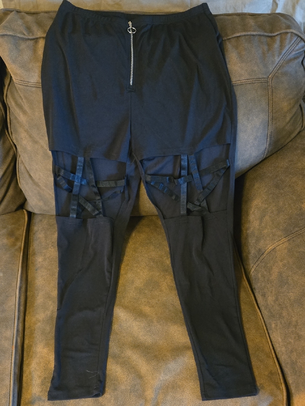 SHEIN CURVY Black Strappy Overlay Leggings